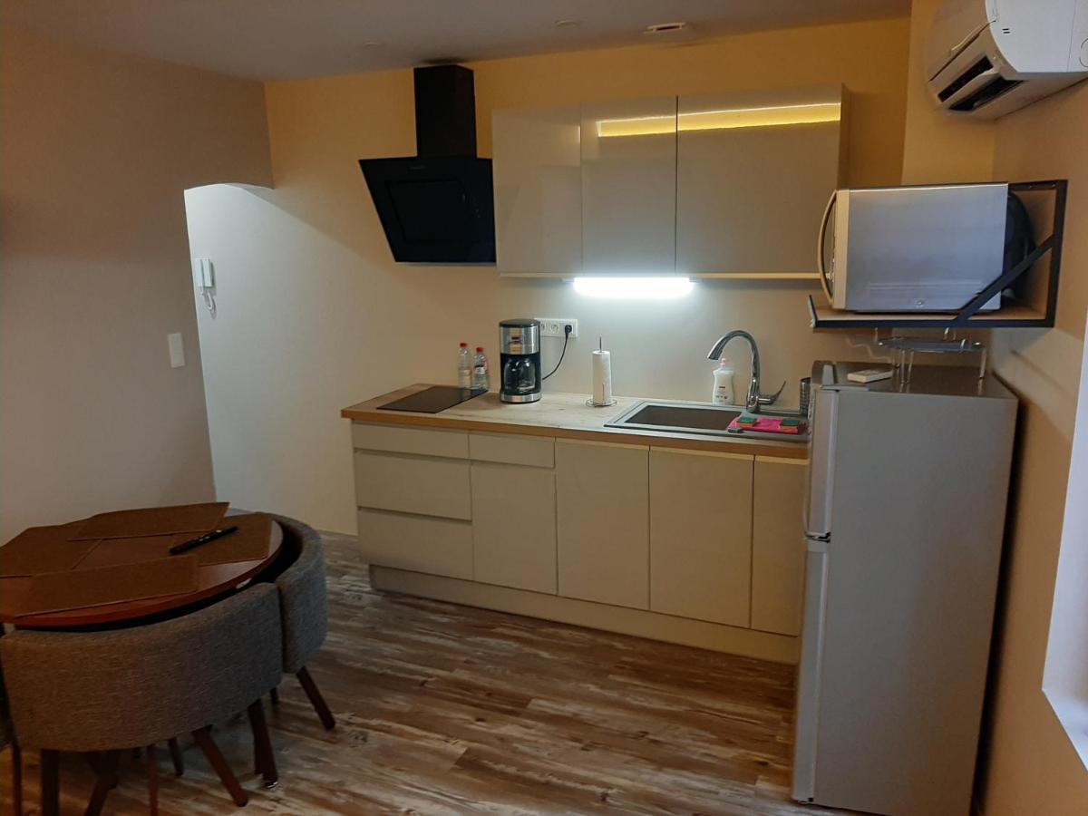 3 Apt T2 Cosy De 40 A 50 M2 Ideal Pour Un Deplacement Pro " Les Iris " Бур-Сент-Андеоль Екстер'єр фото