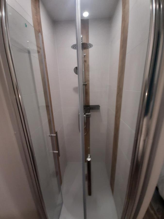 3 Apt T2 Cosy De 40 A 50 M2 Ideal Pour Un Deplacement Pro " Les Iris " Бур-Сент-Андеоль Екстер'єр фото